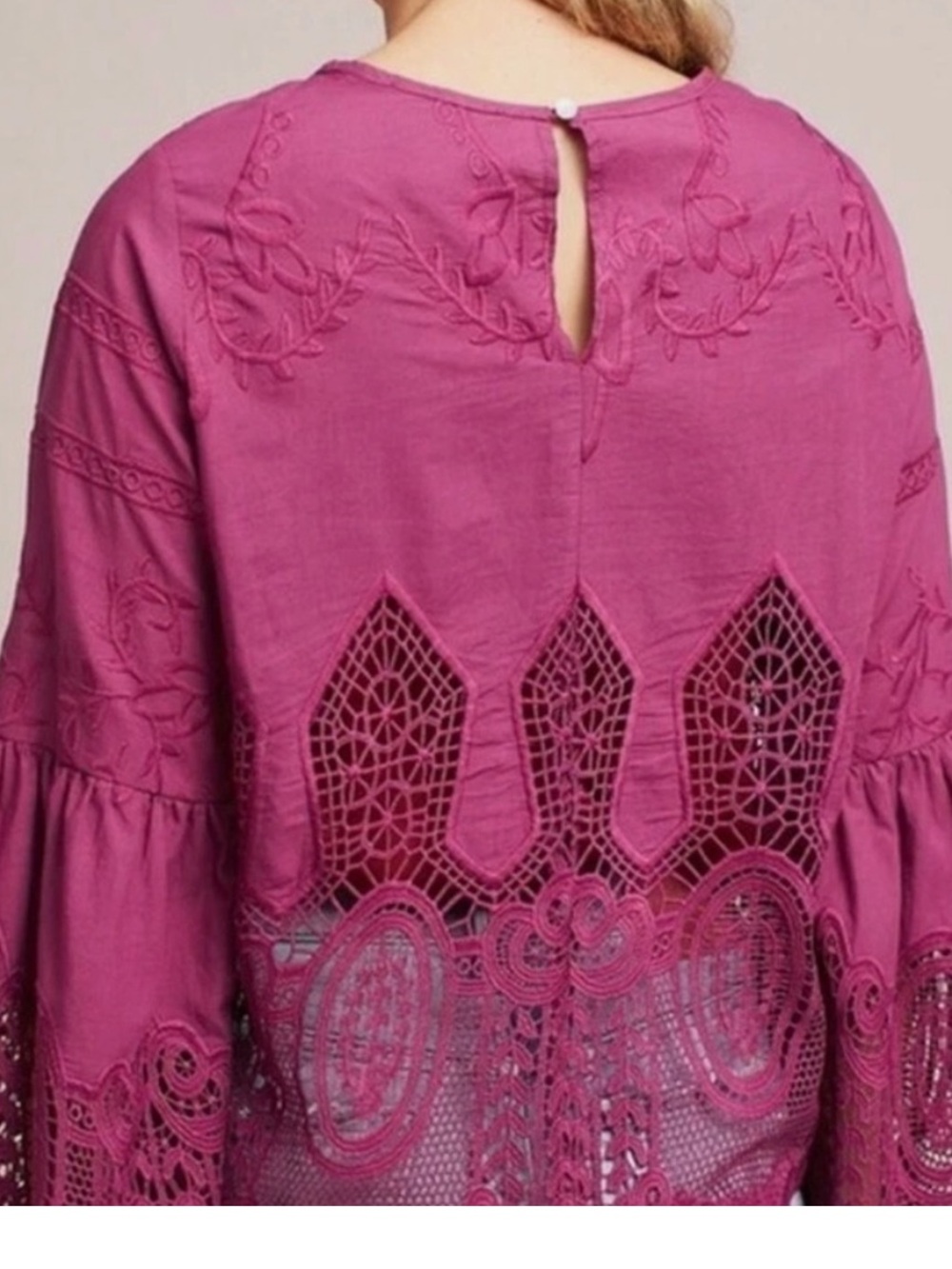 Anthropologie Chloe Oliver Magenta Bell Sleeve Lace Top - Picture 3 of 5